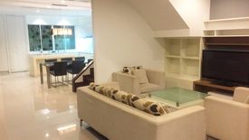 ขายทาวน์เฮ้าส์ 4 ห้องนอน ใน คลองเตยเหนือ, วัฒนา ใกล้ MRT สุขุมวิท