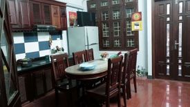 Cần bán nhà riêng 6 phòng ngủ tại Yên Hòa, Quận Cầu Giấy, Hà Nội