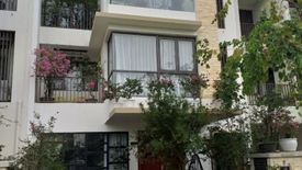 3 Bedroom Townhouse for sale in Gia Thuy, Ha Noi