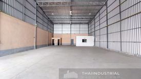 Warehouse / Factory for rent in Dokmai, Bangkok