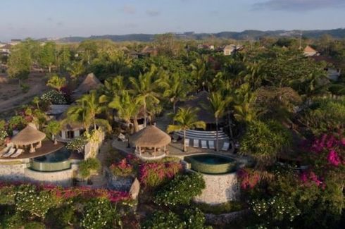 Villa dijual dengan 9 kamar tidur di Jimbaran, Bali