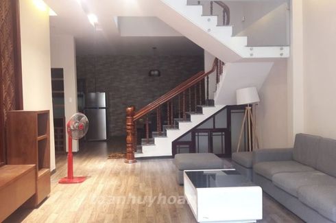 5 Bedroom Townhouse for rent in O Cho Dua, Ha Noi