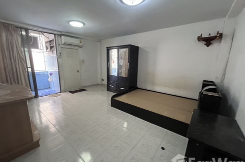 ขายคอนโด สินเศรษฐีเรซิเดนซ์ทาวน์ 2 1 ห้องนอน ใน หัวหมาก, บางกะปิ ใกล้ MRT แยกลำสาลี