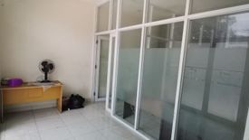 Komersial dijual dengan 3 kamar tidur di Serpong, Banten
