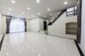 ขายทาวน์เฮ้าส์ 7 ห้องนอน ใน คลองเตยเหนือ, วัฒนา ใกล้ MRT สุขุมวิท