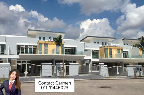 5 Bedroom House for sale in Taman Sutera Utama, Johor