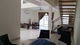 5 Bedroom House for sale in Taman Sutera Utama, Johor