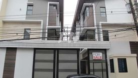 2 Bedroom Townhouse for sale in Ramon Magsaysay, Metro Manila near LRT-1 Roosevelt