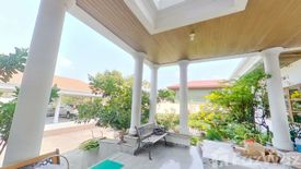 8 Bedroom House for sale in Bang Chak, Bangkok