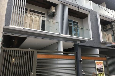 5 Bedroom Townhouse for sale in Teachers Village East, Metro Manila