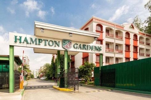 Condo for sale in Grand Hamptons, Forbes Park North, Metro Manila near MRT-3 Buendia