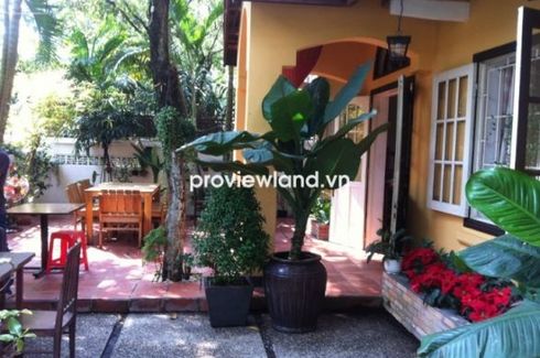 Villa for rent in Phuong 13, Ho Chi Minh