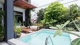 5 Bedroom Villa for sale in Phra Khanong Nuea, Bangkok near BTS Ekkamai