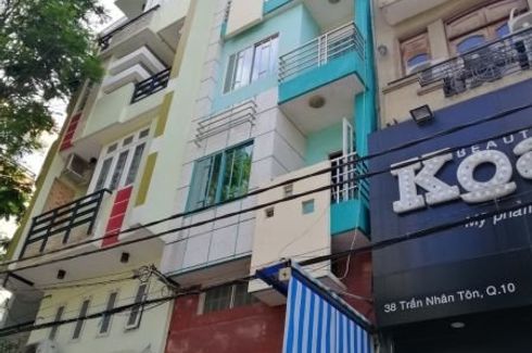 Cần bán nhà phố 4 phòng ngủ tại Phường 14, Quận 10, Hồ Chí Minh