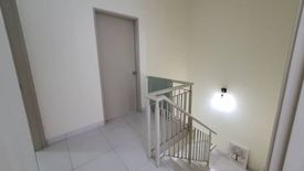 4 Bedroom House for sale in Aman Putra, Selangor