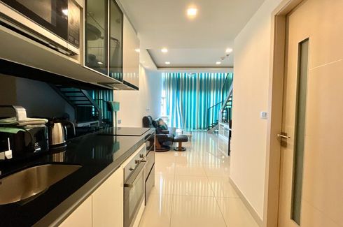 1 Bedroom Condo for sale in Wong Amat Tower, Na Kluea, Chonburi