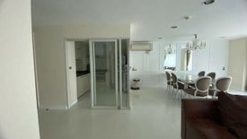 3 Bedroom Condo for rent in The Crest Sukhumvit 24, Khlong Tan, Bangkok near BTS Phrom Phong