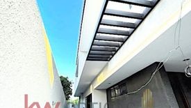 4 Bedroom House for sale in Western Bicutan, Metro Manila