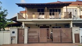 4 Bedroom House for sale in Petaling Jaya, Selangor