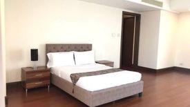 3 Bedroom Condo for sale in Urdaneta, Metro Manila near MRT-3 Buendia