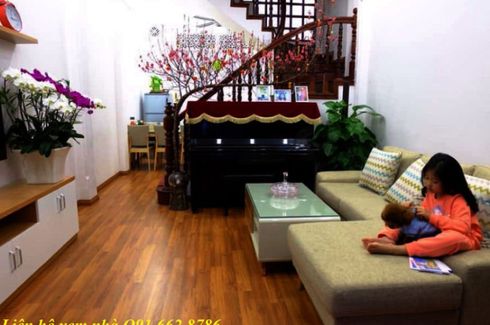 Cần bán nhà riêng 4 phòng ngủ tại Quan Hoa, Quận Cầu Giấy, Hà Nội