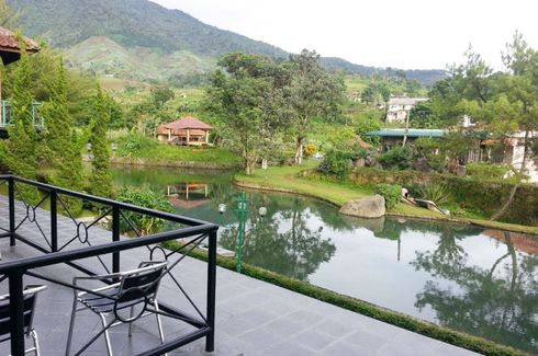 Villa disewa dengan 5 kamar tidur di Babakancaringin, Jawa Barat