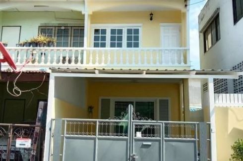 3 Bedroom Townhouse for sale in Bang Khun Si, Bangkok near MRT Fai Chai