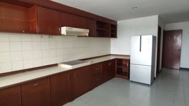 3 Bedroom Condo for rent in Le Chateau, Bang Kapi, Bangkok near BTS Thong Lo