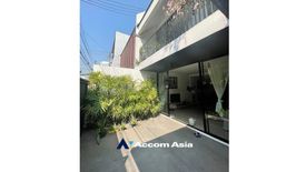 3 Bedroom House for sale in Phra Khanong, Bangkok near BTS Phra Khanong