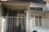Rumah dijual dengan 2 kamar tidur di Waru, Jawa Timur
