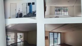 5 Bedroom House for rent in Dasmariñas North, Metro Manila near MRT-3 Ayala