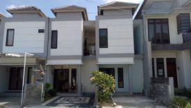 Townhouse dijual dengan 2 kamar tidur di Angantaka, Bali