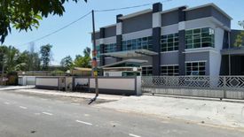 Commercial for rent in Beranang, Selangor