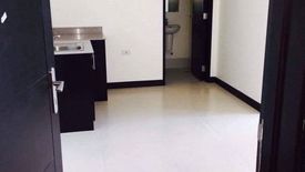 2 Bedroom Condo for rent in The Capital, E. Rodriguez, Metro Manila near LRT-2 Araneta Center-Cubao