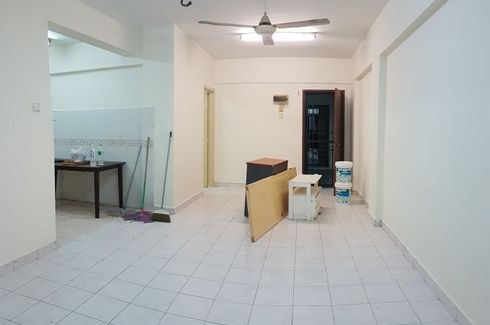 3 Bedroom Apartment for rent in Jalan Damansara (Hingga Km 9.5), Kuala Lumpur