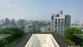 2 Bedroom Condo for sale in Siamese Exclusive Sukhumvit 42, Phra Khanong, Bangkok near BTS Ekkamai