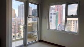 1 Bedroom Condo for sale in Urdaneta, Metro Manila near MRT-3 Buendia