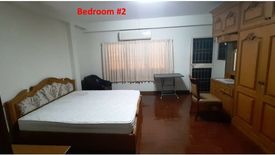 4 Bedroom Townhouse for rent in Chom Phon, Bangkok near MRT Lat Phrao
