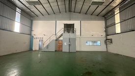 Warehouse / Factory for rent in Saphan Sung, Bangkok