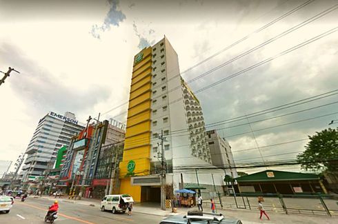 Commercial for sale in Veterans Village, Metro Manila near LRT-1 Roosevelt
