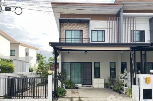 4 Bedroom Townhouse for sale in San Sai Luang, Chiang Mai