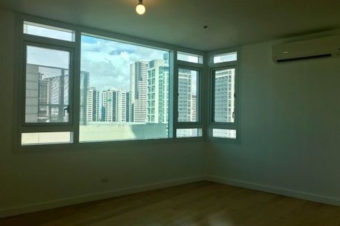 1 Bedroom Condo for sale in Park Terraces, San Lorenzo, Metro Manila near MRT-3 Ayala