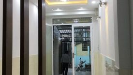 Cần bán nhà riêng 4 phòng ngủ tại Phường 14, Quận 4, Hồ Chí Minh