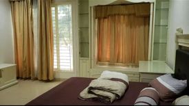 Rumah disewa dengan 4 kamar tidur di Ancol, Jakarta