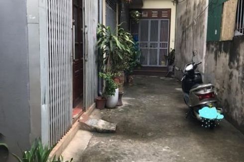 1 Bedroom House for sale in Thuong Thanh, Ha Noi