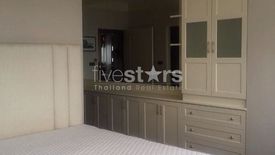 3 Bedroom Condo for sale in Royal River Place, Bang Phong Pang, Bangkok