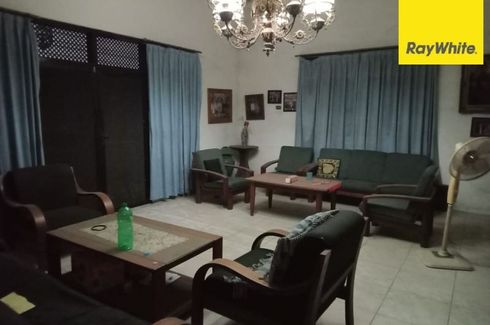Rumah disewa dengan 9 kamar tidur di Kapasmadya Baru, Jawa Timur