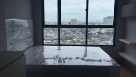 1 Bedroom Condo for rent in Urbano Absolute Sathon - Taksin, Khlong Ton Sai, Bangkok near BTS Krung Thon Buri