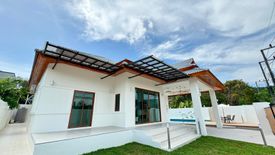 3 Bedroom Villa for rent in Baan Maneekram-Jomthong Thani, Wichit, Phuket