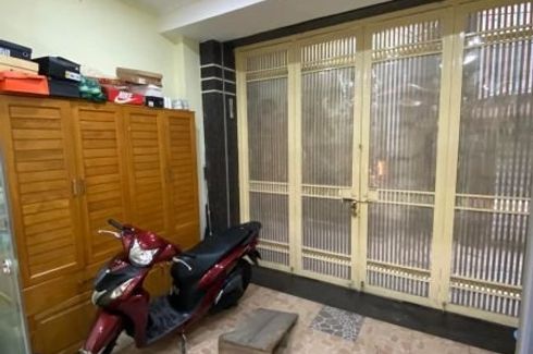3 Bedroom House for sale in Ngoc Khanh, Ha Noi